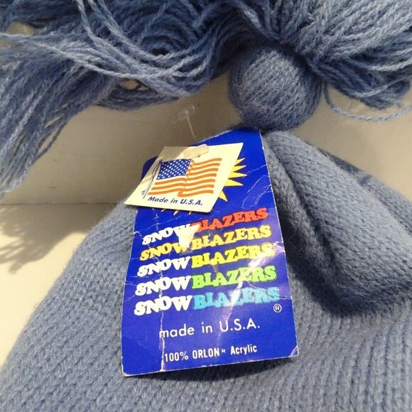Vintage Snowblazers Orlon Acrylic Hat Light Blue Pom Pom Tassels NOS Made in USA - Picture 2 of 3